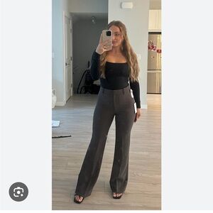 BNWT Aritzia Wilfred Cabaret Pant